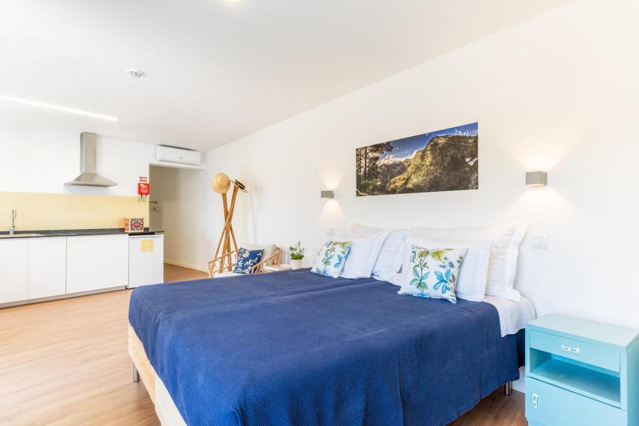 Casa Amarela Apartments - By Casas Na Ilha Câmara de Lobos Kültér fotó