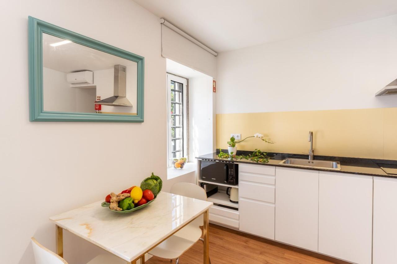 Casa Amarela Apartments - By Casas Na Ilha Câmara de Lobos Kültér fotó